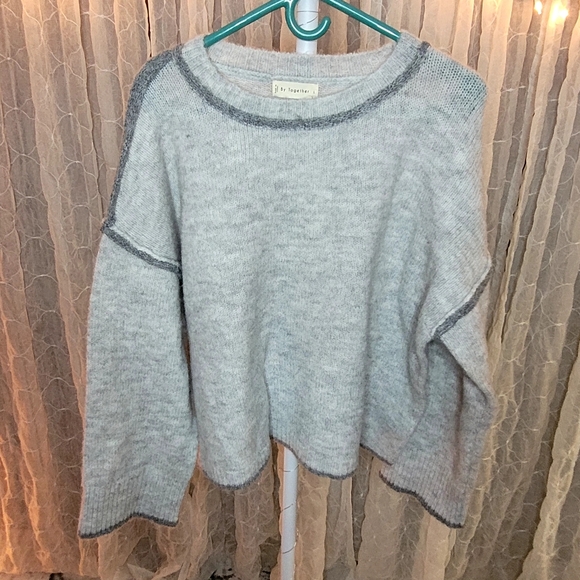 By Together Oversized Gray Exposed Seam Fuzzy Soft Knit Stretch Sweater Boutique - Picture 4 of 6